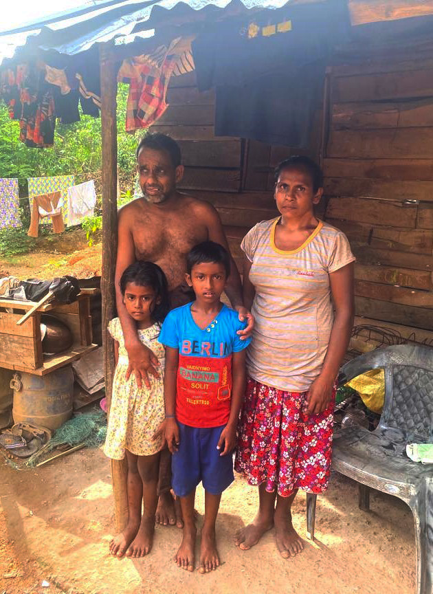 famille-srilankaise-aide-alimentaire-france-don